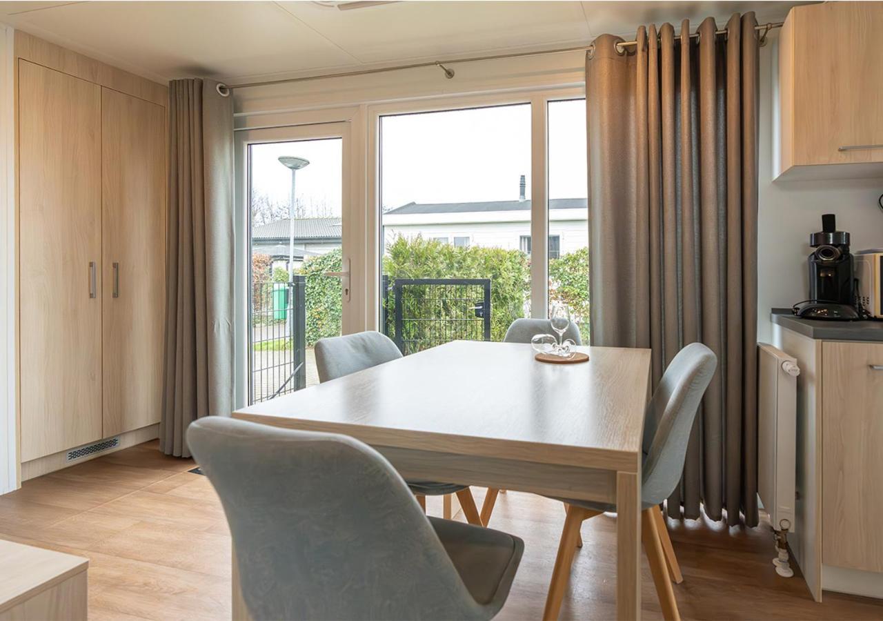 Chaletparc Krabbenkreek Zeeland - Chalet 78 Sint Annaland Zewnętrze zdjęcie