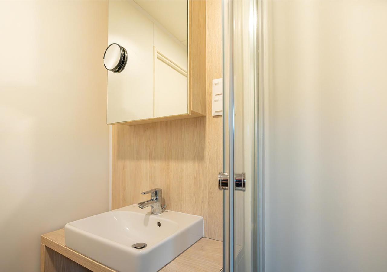 Chaletparc Krabbenkreek Zeeland - Chalet 78 Sint Annaland Zewnętrze zdjęcie
