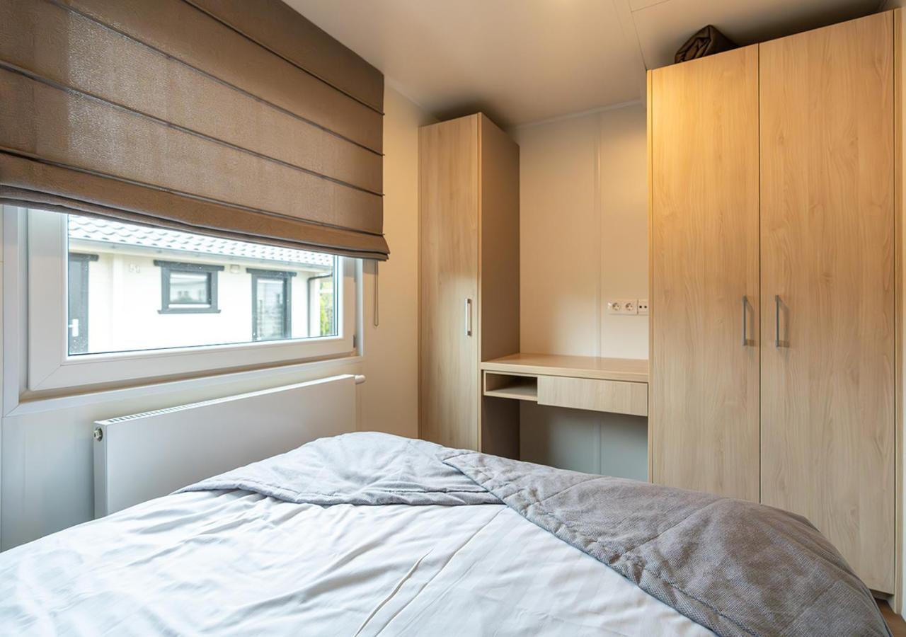 Chaletparc Krabbenkreek Zeeland - Chalet 78 Sint Annaland Zewnętrze zdjęcie